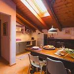 Il Laghello Wood House Framura