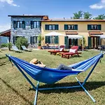 Il Laghello Wood House Farm stay *