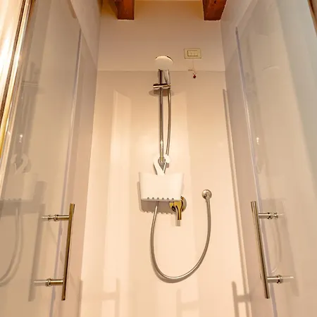 Çiftlik konaklama Il Laghello Wood House Framura