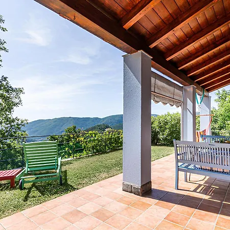 Il Laghello Wood House Фермерский дом Фрамура