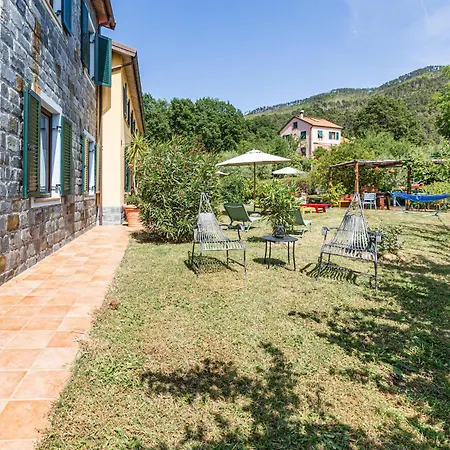 Çiftlik konaklama Il Laghello Wood House *