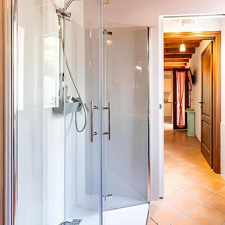 Il Laghello Wood House * Framura