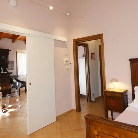 Фермерский дом Il Laghello Wood House