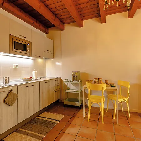 Κατάλυμα σε φάρμα Il Laghello Wood House Framura