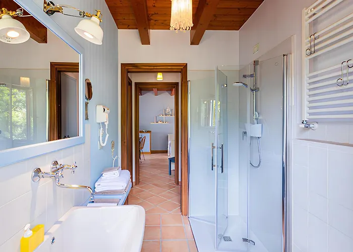 Il Laghello Wood House Feriegård Framura