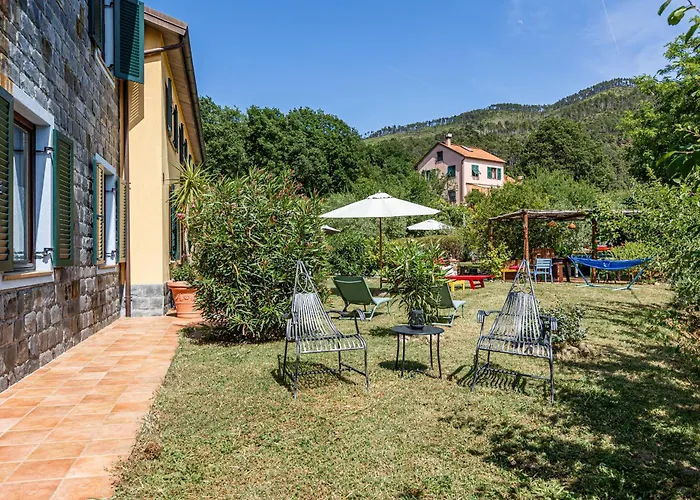 Κατάλυμα σε φάρμα Il Laghello Wood House Framura