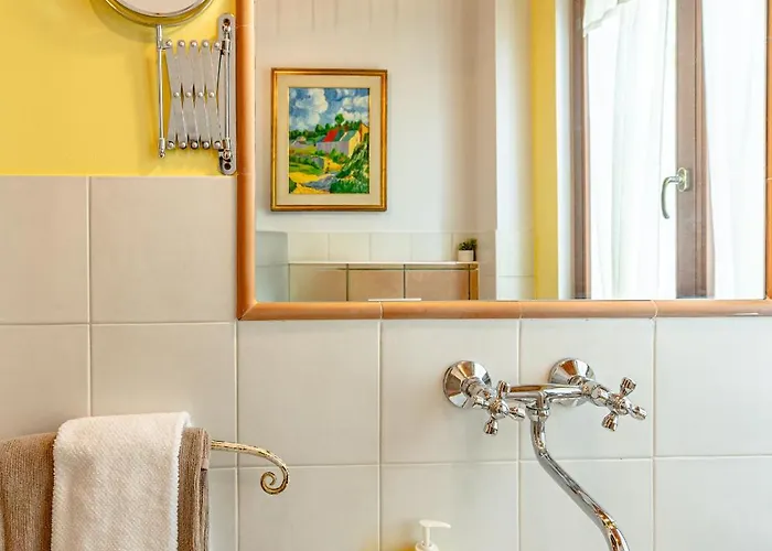 Il Laghello Wood House Framura