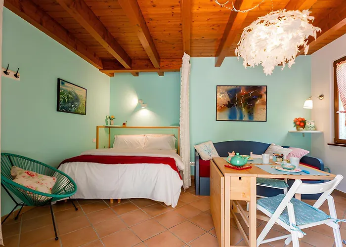 Il Laghello Wood House Κατάλυμα σε φάρμα Framura
